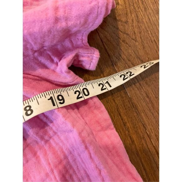 Time and Tru pink smocked neck flutter sleeve top small - Picture 7 of 7